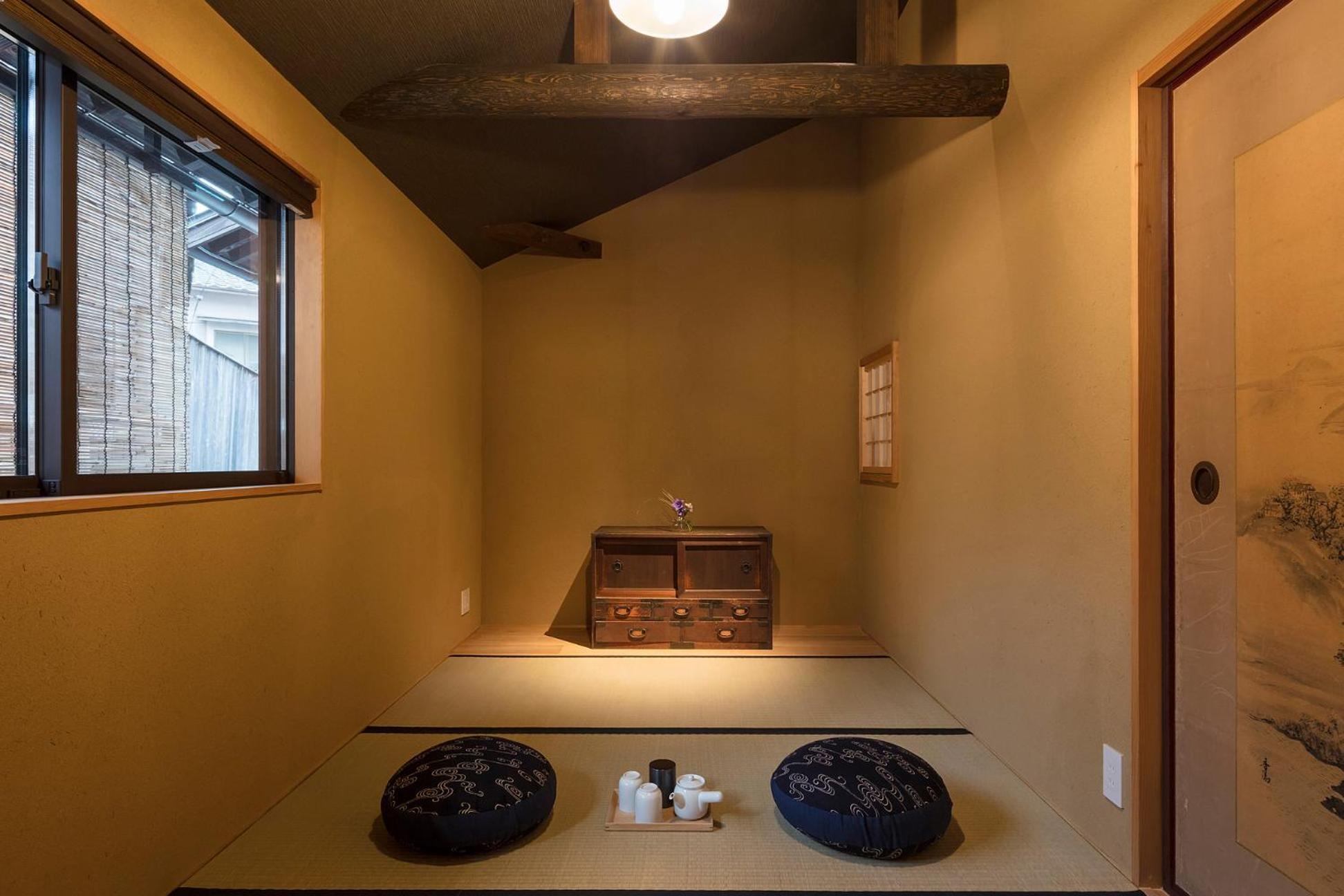 The Machiya Villa Sanjo Shirakawa Koji Киото Стая снимка